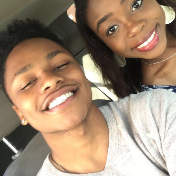 Meet your Posher, Deanda - Picture 3 of 3